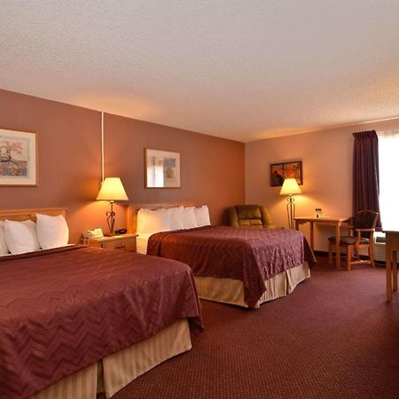 Best Western Pecos Inn Артижа Экстерьер фото