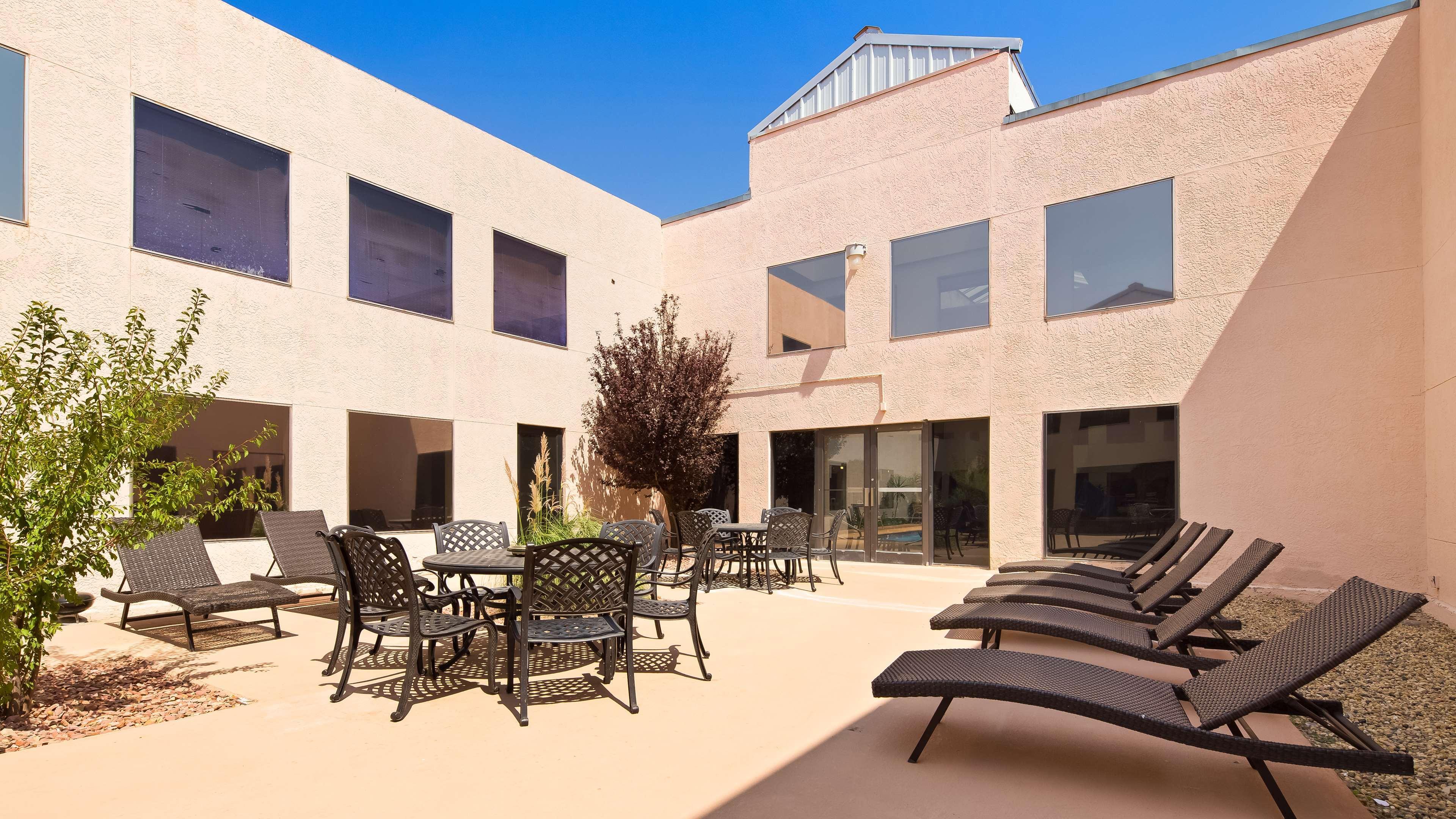 Best Western Pecos Inn Артижа Экстерьер фото